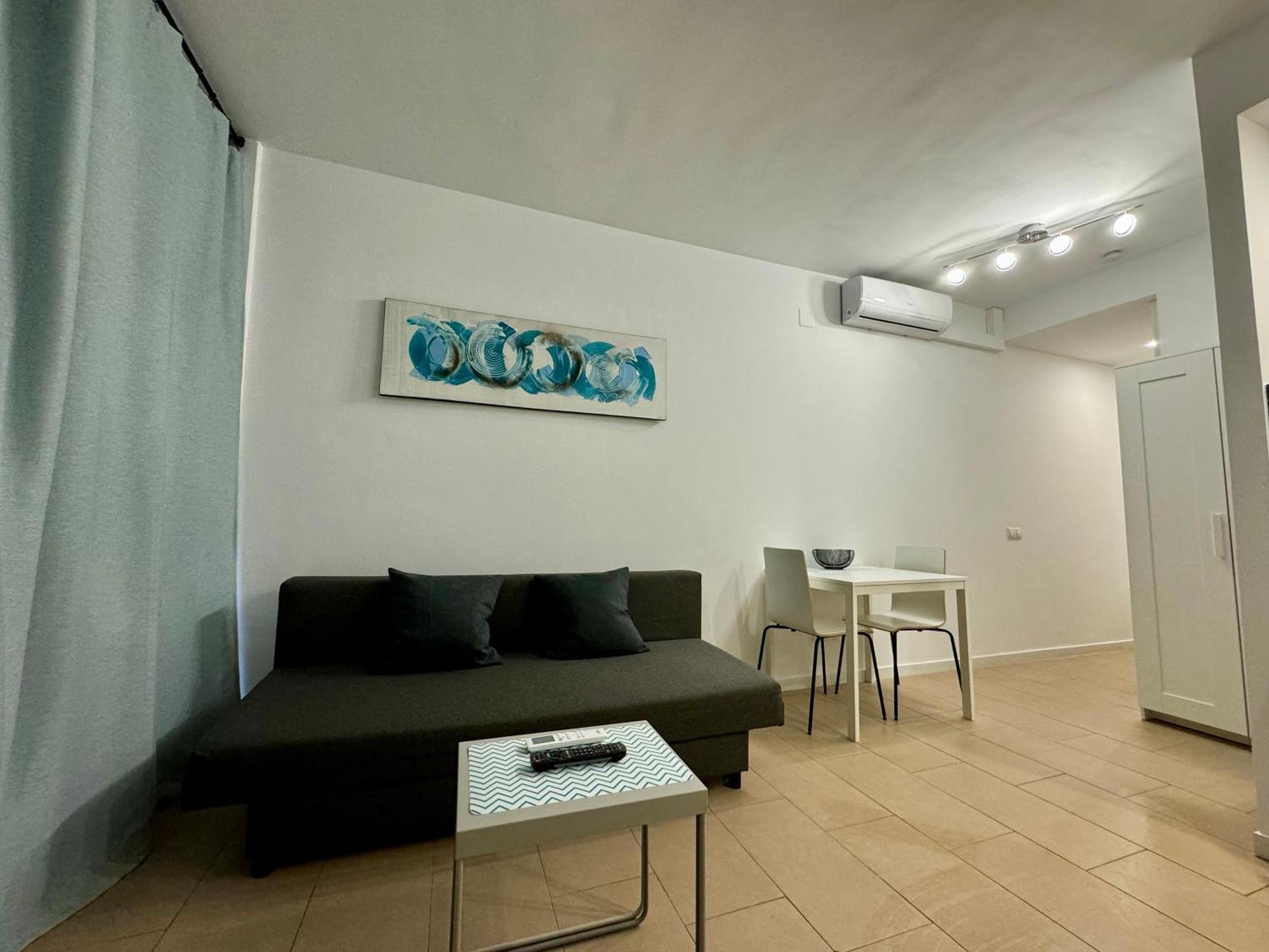 Moderno Apartamento Con Parking,Tarrassa, Barcelona Terrassa Exterior photo