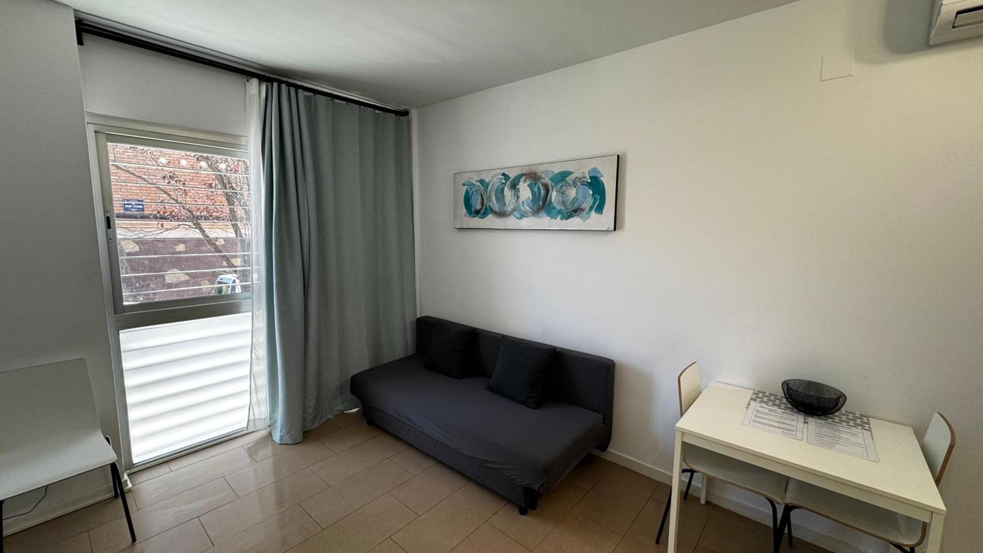 Moderno Apartamento Con Parking,Tarrassa, Barcelona Terrassa Exterior photo